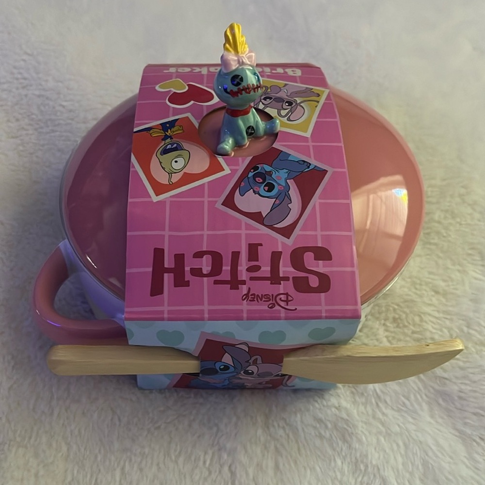 Disney Stitch Pink Brie Set